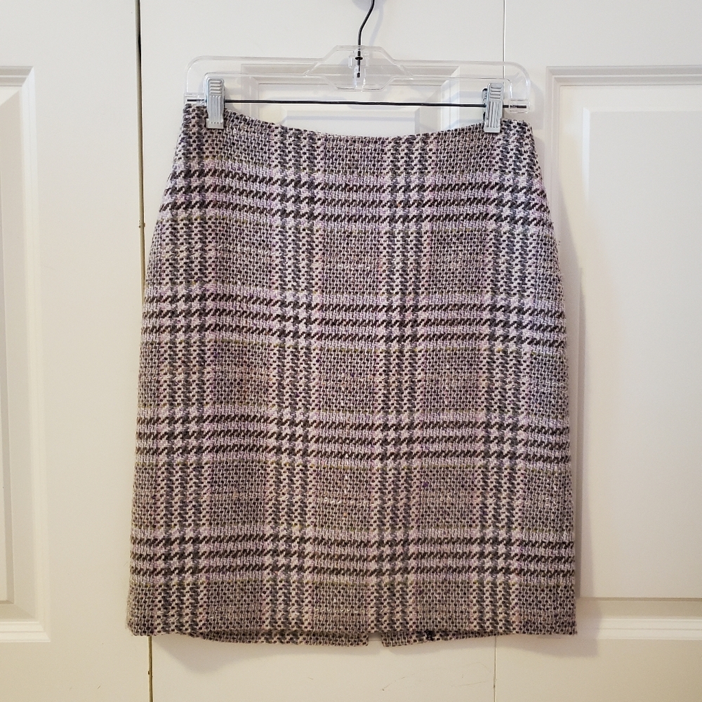 Ann Taylor Plaid Wool Skirt Size 2-4
